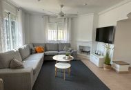 Sale - Villa - El Raso
