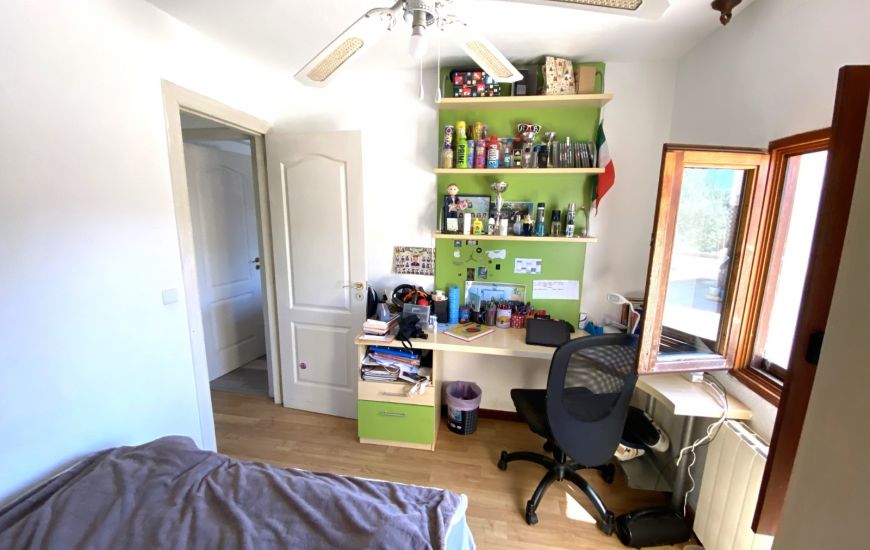 Sale - Country Property - Sax