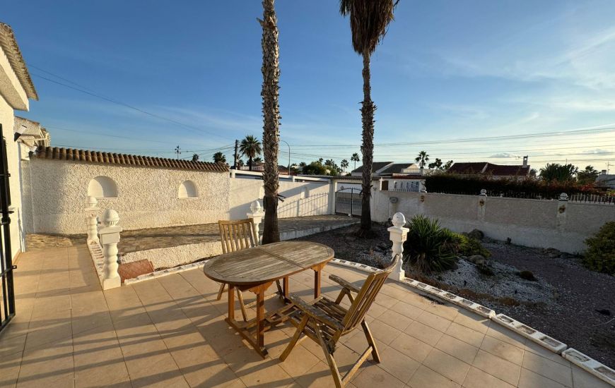 Sale - Villa - Torrevieja - 