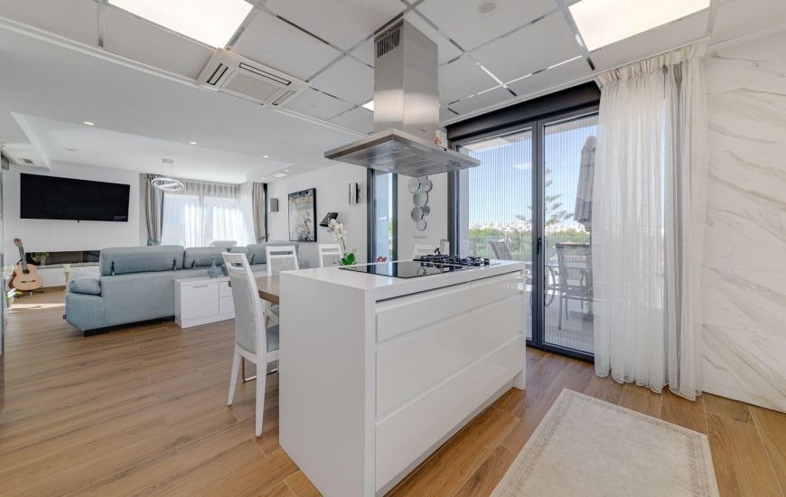 Sale - Villa - Torrevieja