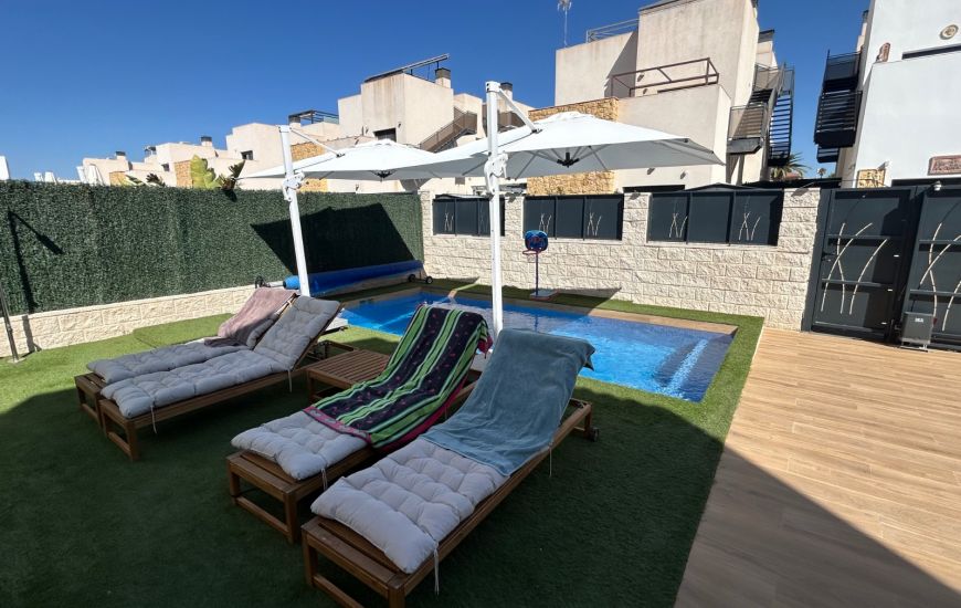 Sale - Villa - Ciudad Quesada