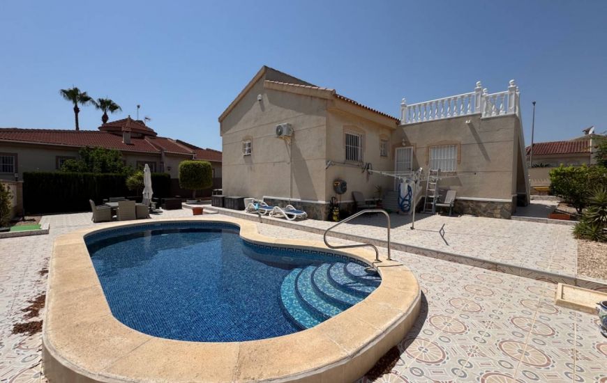 Sale - Villa - Ciudad Quesada