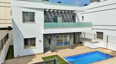 Villa - Sale - Villamartin - Villamartin