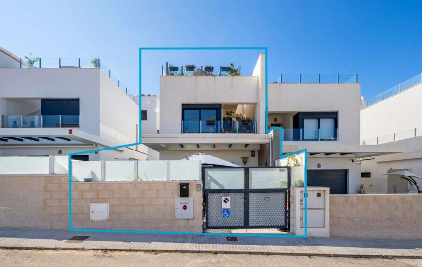 Sale - Villa - Villamartin