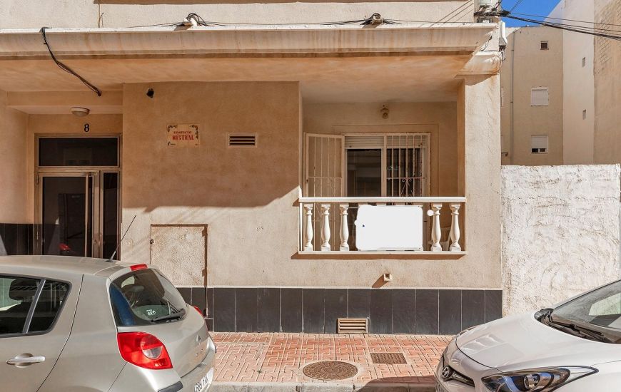 Venta - Ground Floor - Torrevieja