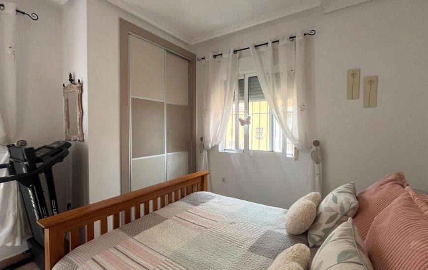 Sale - Villa - Algorfa