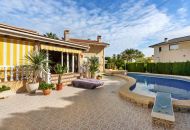 Sale - Villa - Cabo Roig