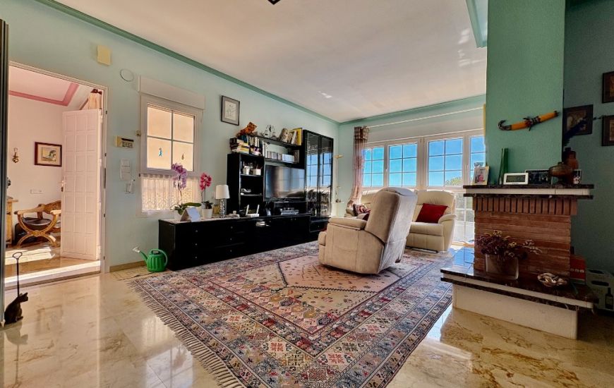 Sale - Villa - Villamartin