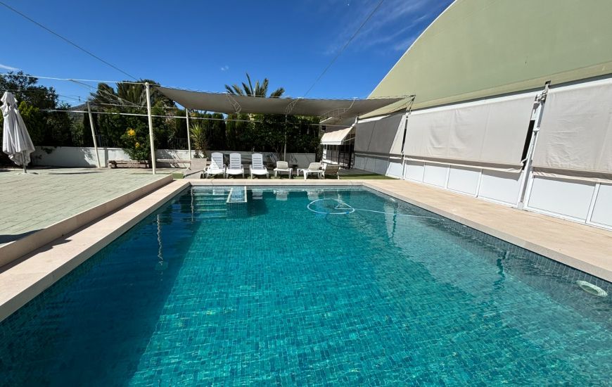 Sale - Country Property - Sax