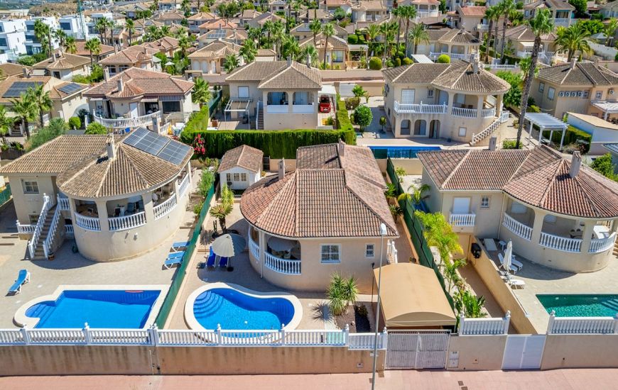 Sale - Villa - Rojales