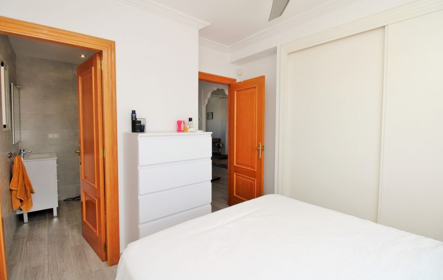 Sale - Apartments - Villamartin