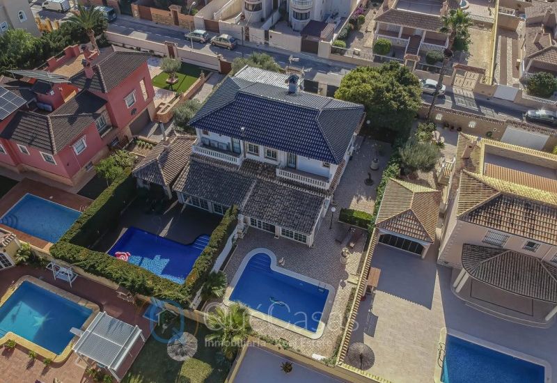 Venta - Semi-Detached House - Torrevieja
