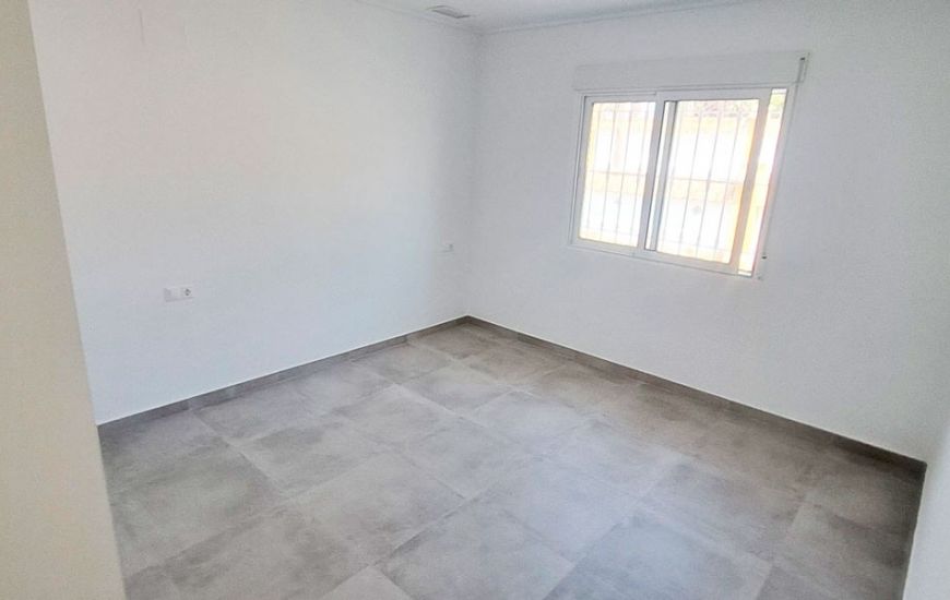 Sale - Finca - Catral