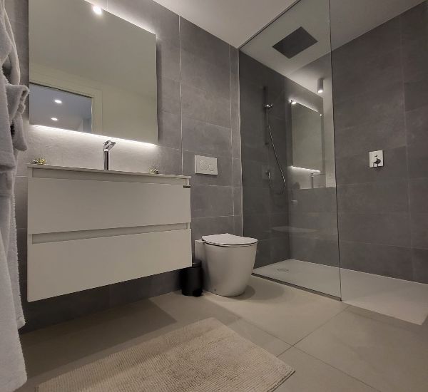 Sale - Villa - Las Colinas