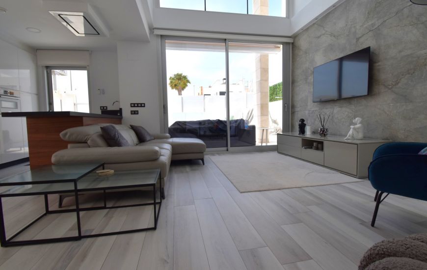 Sale - Villa - Orihuela Costa