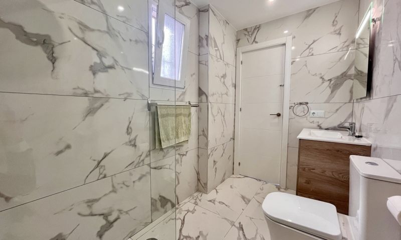 Sale - Apartments - Villamartin - Villamartín