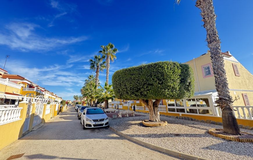 Sale - Rijtjeshuis - Cabo Roig