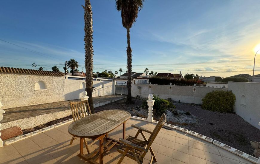 Sale - Villa - Torrevieja - 