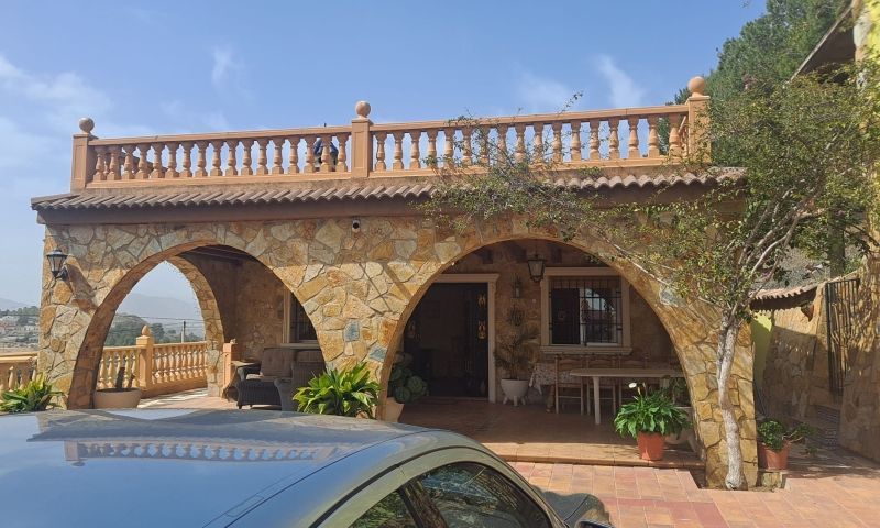 Sale - Villa - Elche