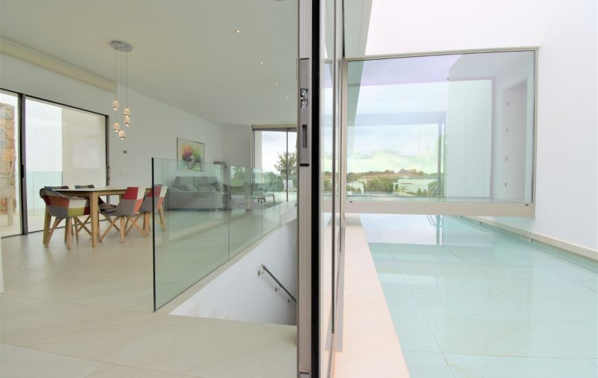 Sale - Villa - Las Colinas - Las Colinas Golf Resort