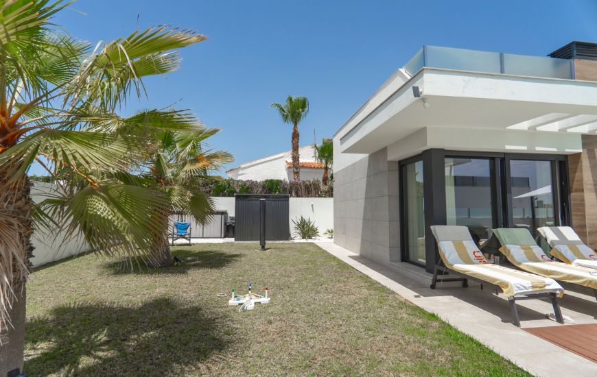Sale - Villa - Ciudad Quesada