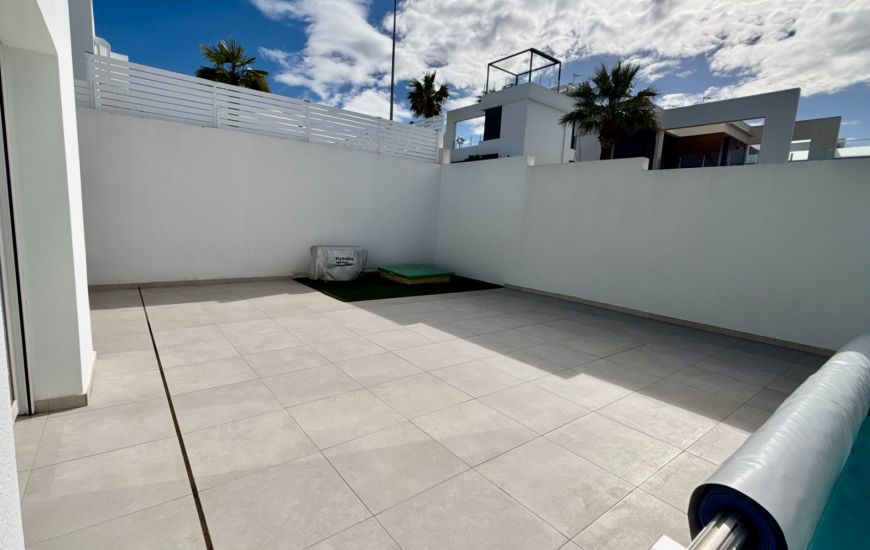 Venta - Villa - Benijofar