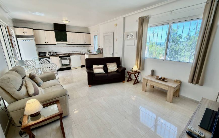 Sale - Half Vrijstaand Huis - Ciudad Quesada