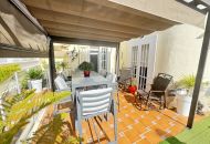 Sale - Villa - Villamartin