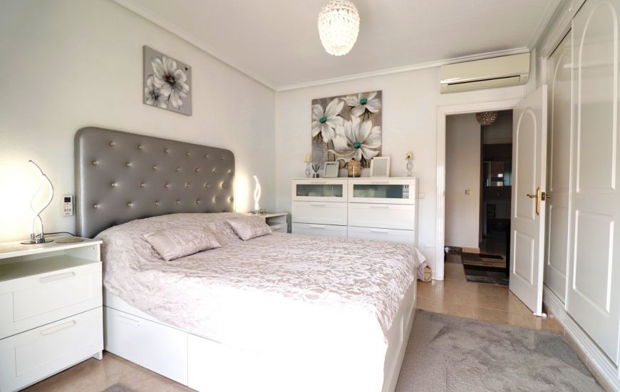 Sale - Rijtjeshuis - Benijofar - 