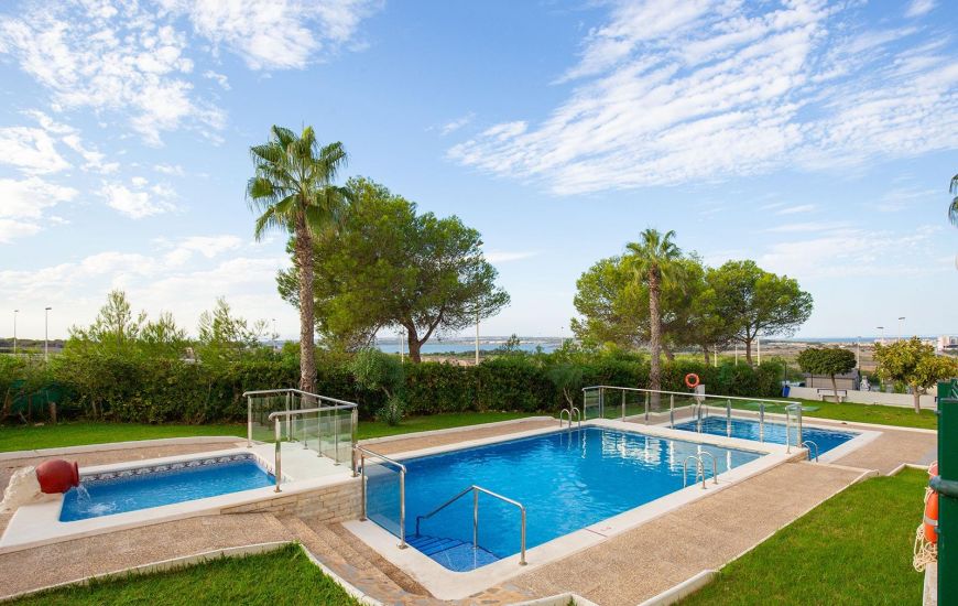 Sale - Apartments - Torrevieja