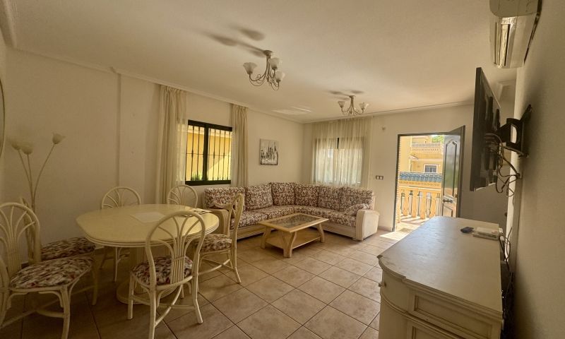 Sale - Villa - Villamartin