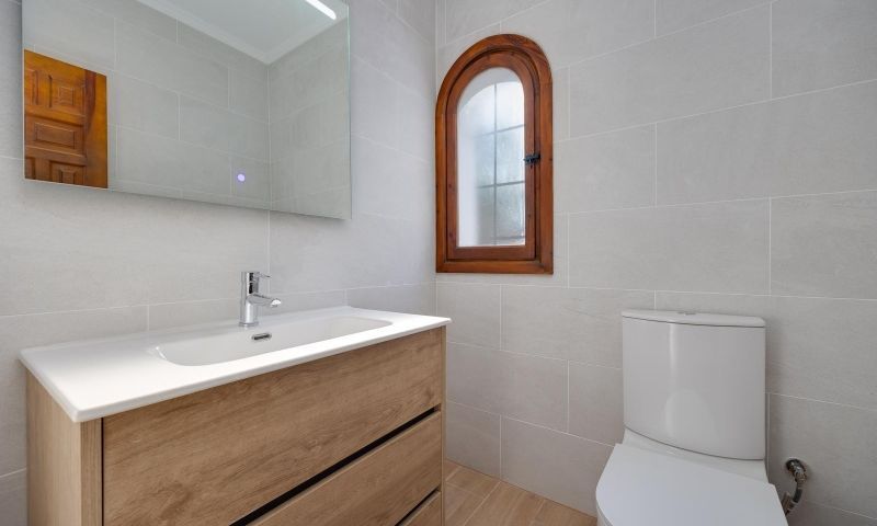 Venta - Casa Adosada - Villamartin