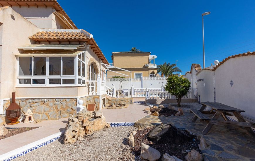 Sale - Villa - Benijófar - 