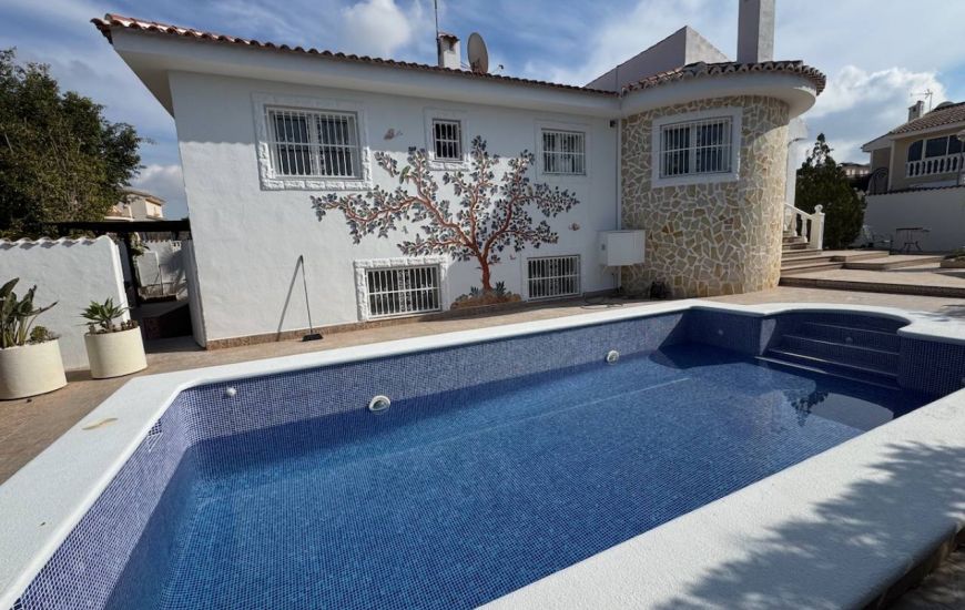 Venta - Villa - Benimar