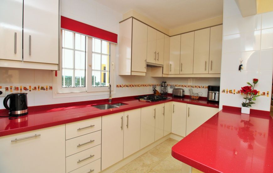 Sale - Villa - Villamartin