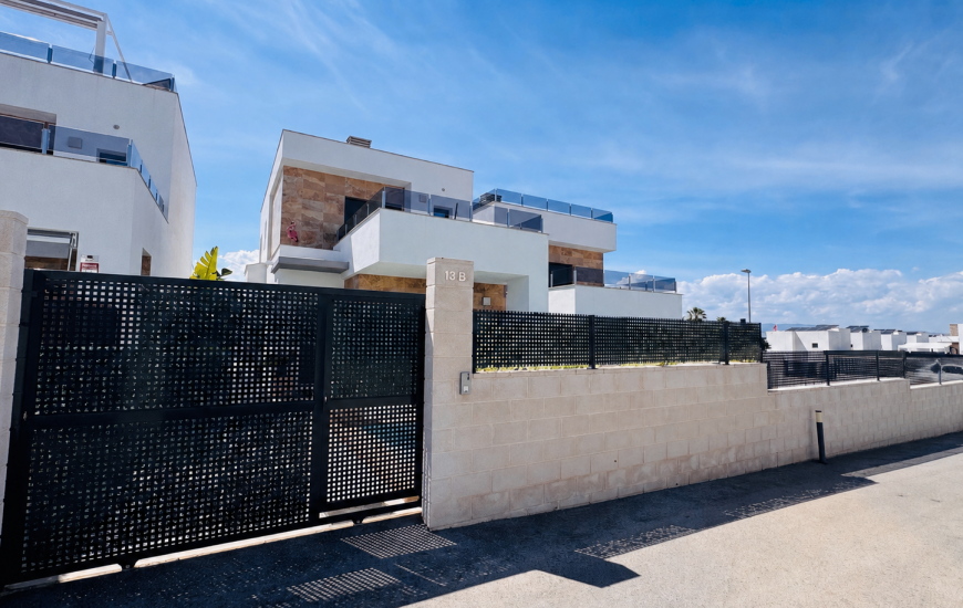 Venta - Villa - Benijofar