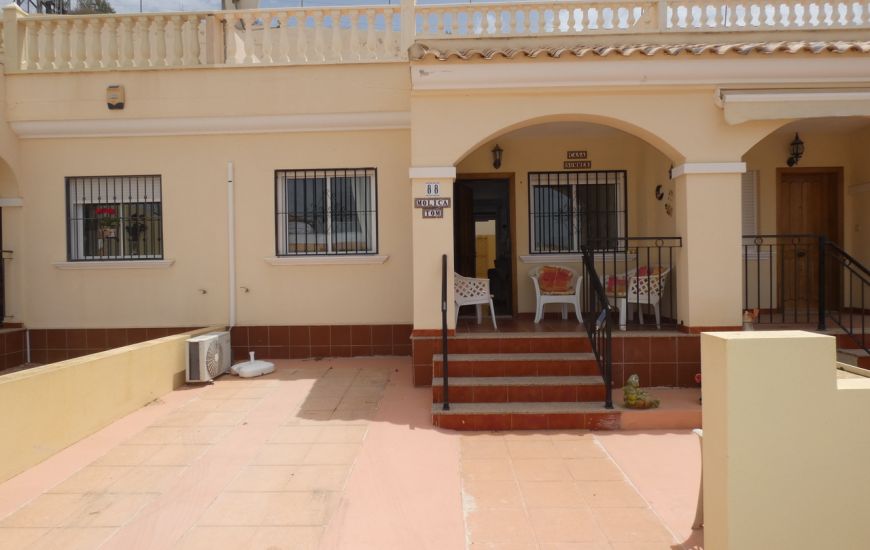 Sale - Townhouse - Algorfa