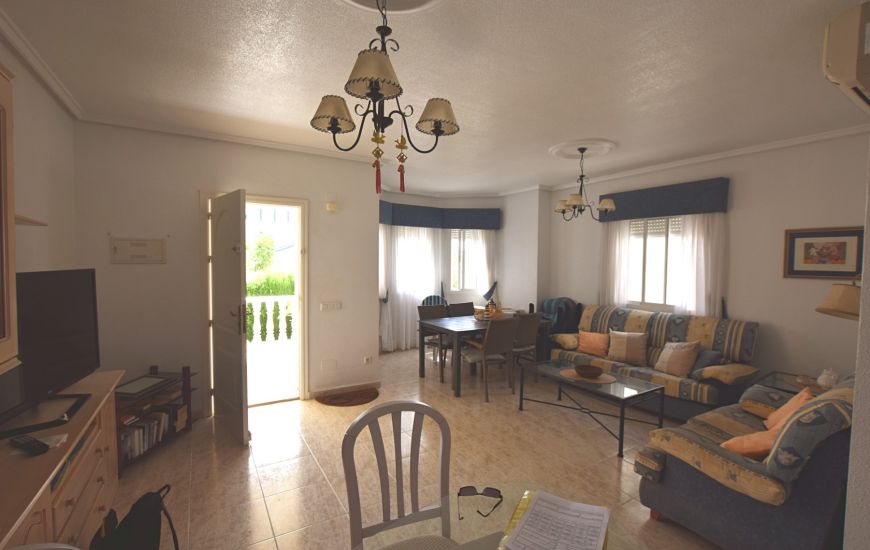 Sale - Half Vrijstaand Huis - Ciudad Quesada