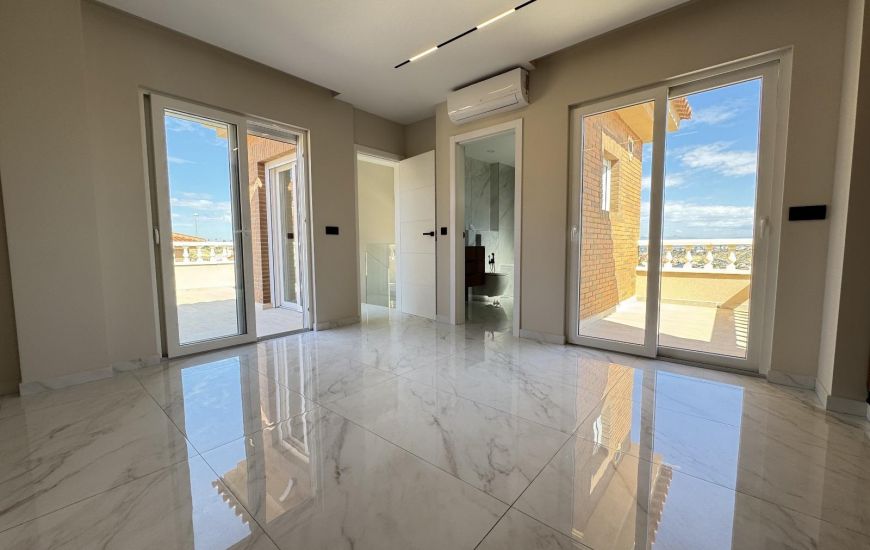 Sale - Villa - Ciudad Quesada