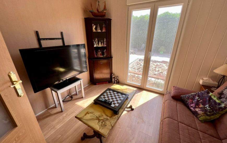 Sale - Villa with annex - Dolores