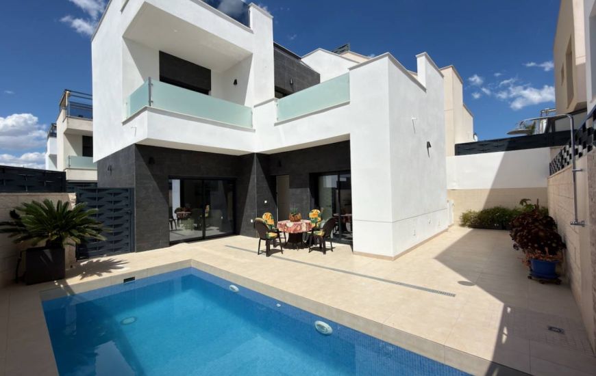 Sale - Villa - Benijófar - 
