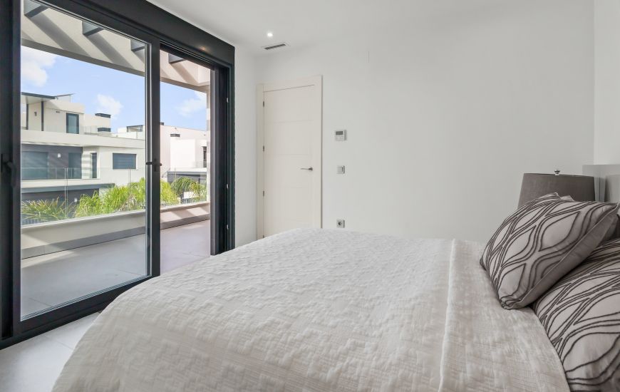 Venta - Villa - Algorfa