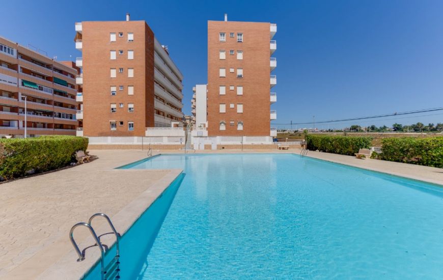 Venta - Apartamento - Punta Prima