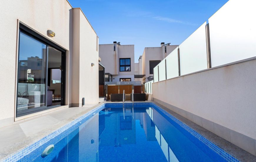 Sale - Villa - Torrevieja