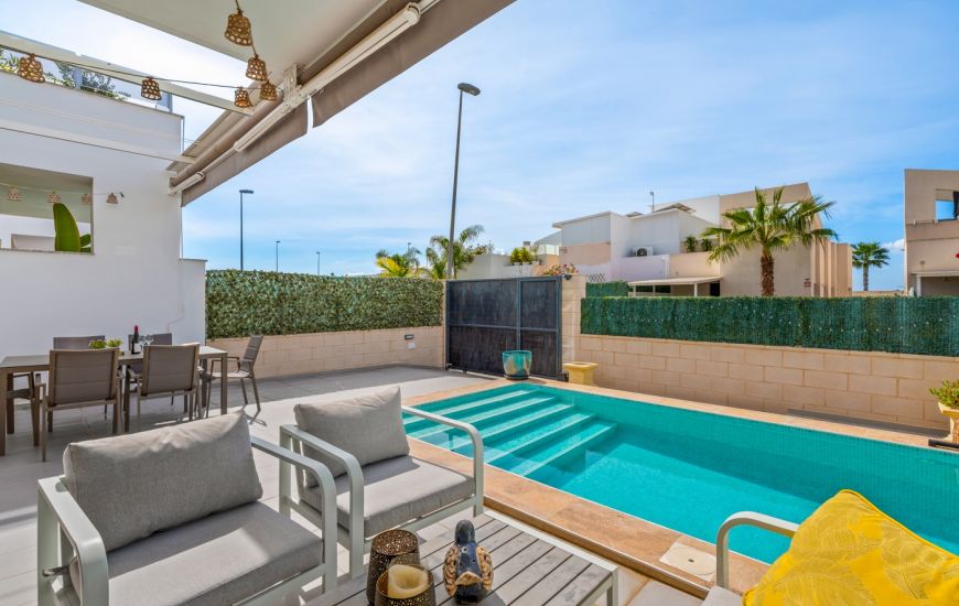 Sale - Villa - Benijófar - 