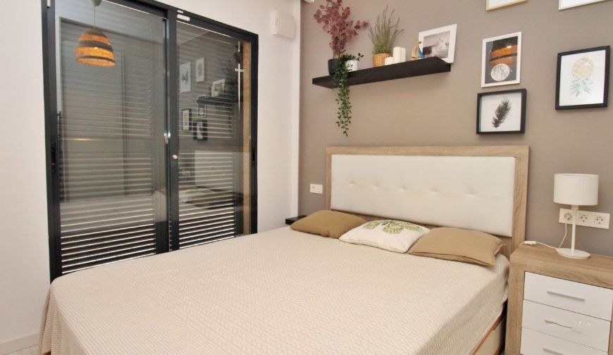 Sale - Villa - La Zenia