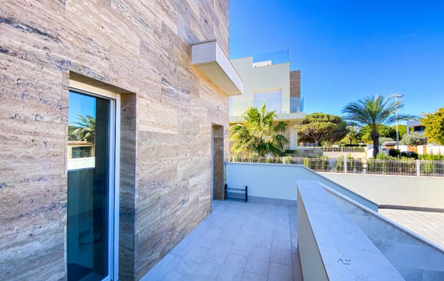 Sale - Villa - La Zenia