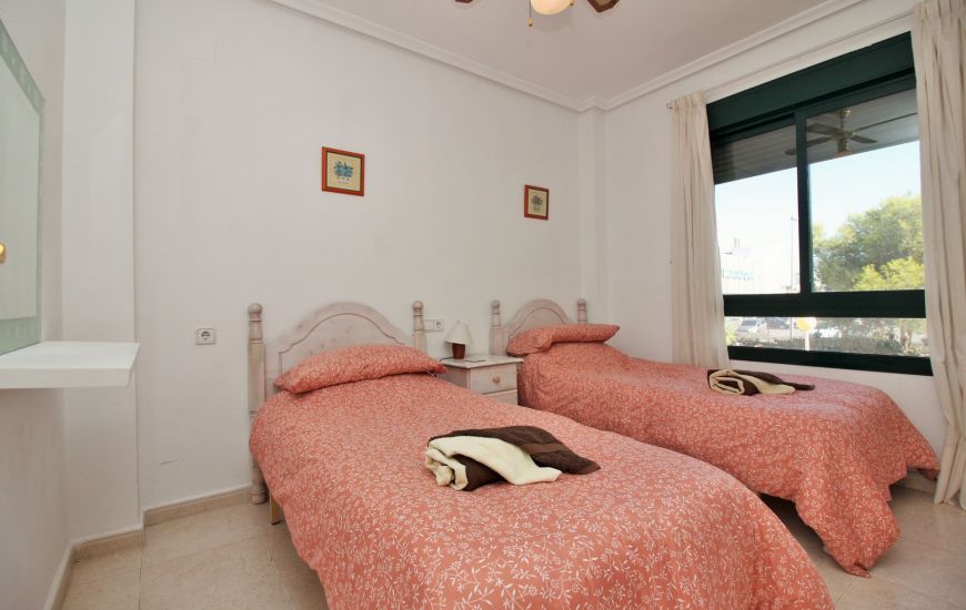 Sale - Apartments - Villamartin