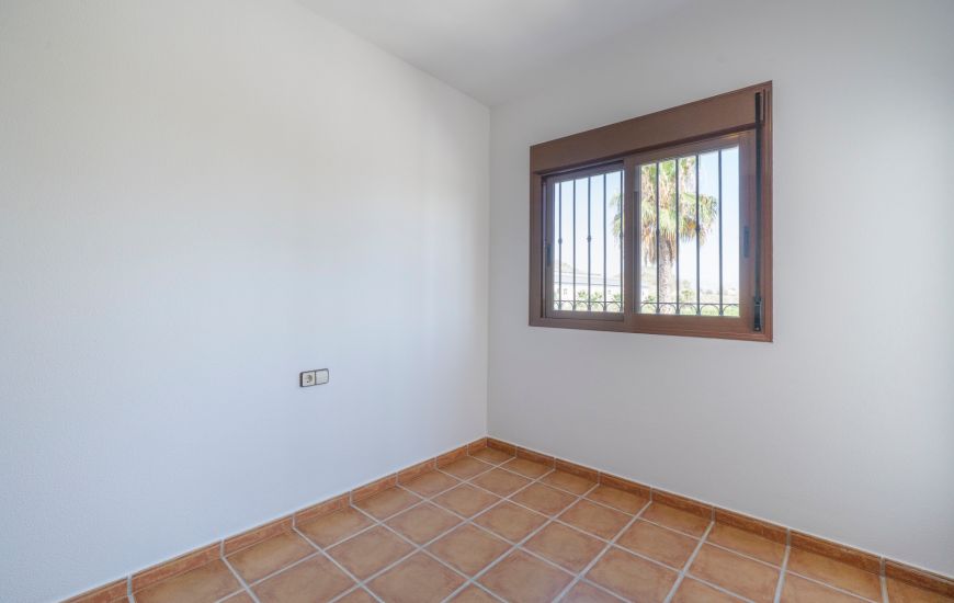 Sale - Bungalow - Algorfa