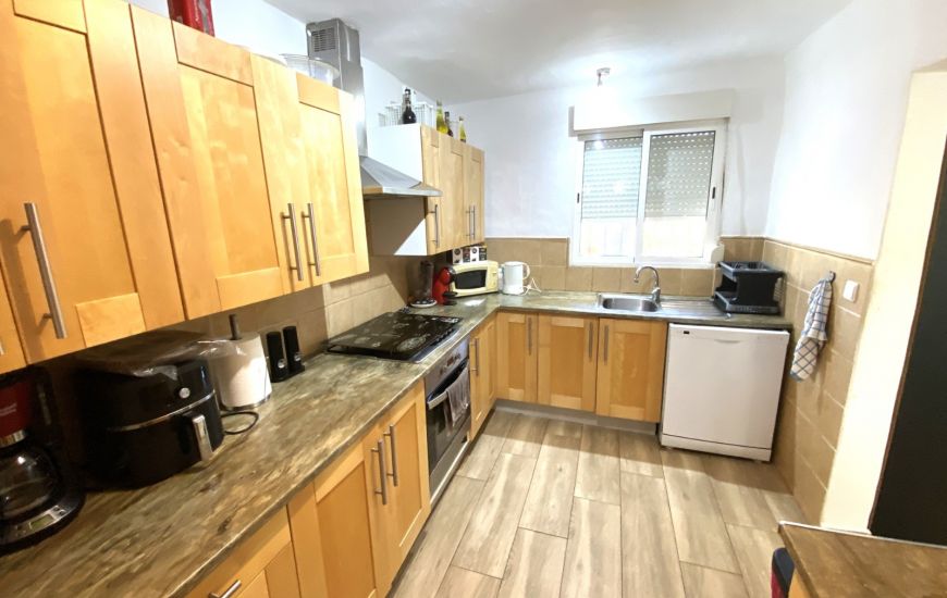 Sale - Country Property - Sax
